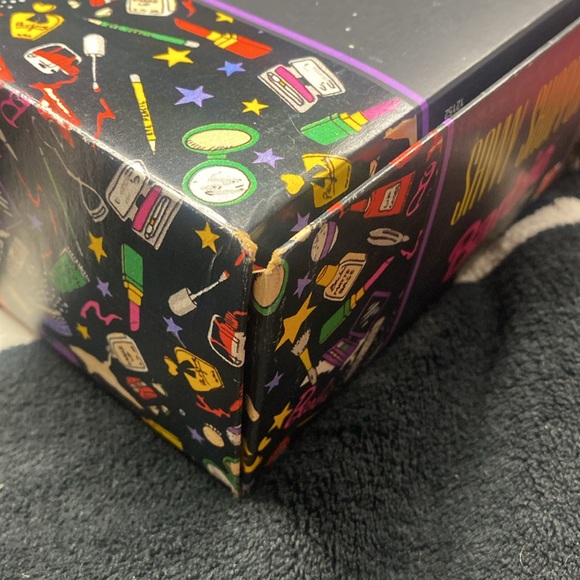 Savvy shopper Bloomingdale’s lemon edition, Barbie designed by Nicole Miller - Picture 11 of 13